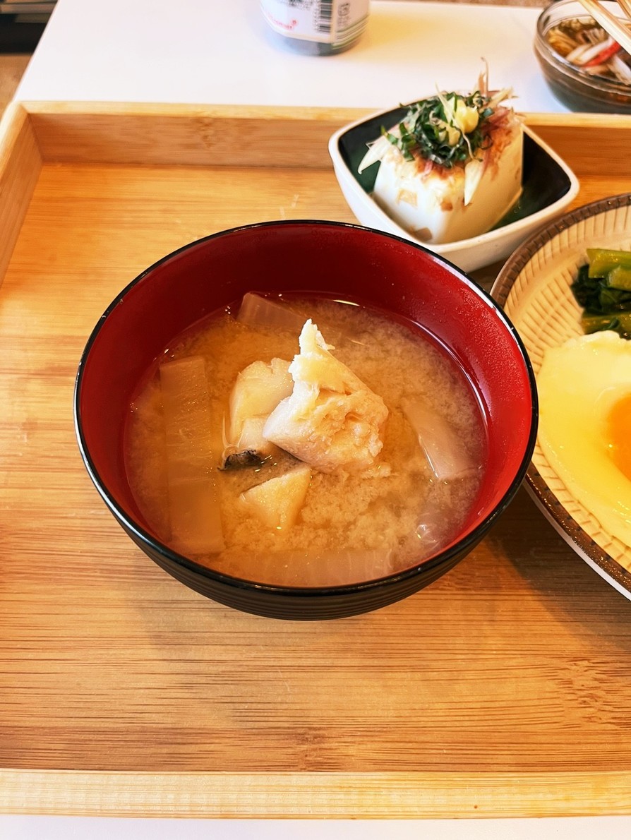 生姜でポカポカ★鱈と大根の味噌汁の画像