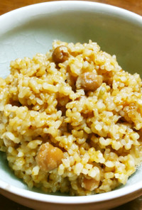 寝かせ玄米　ひよこ豆の発芽玄米酵素ご飯
