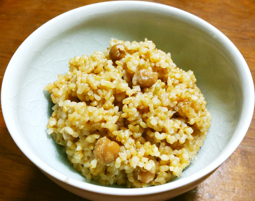 寝かせ玄米　ひよこ豆の酵素玄米ご飯の画像