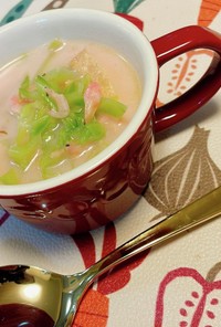 乾燥桜エビのミルクスープ