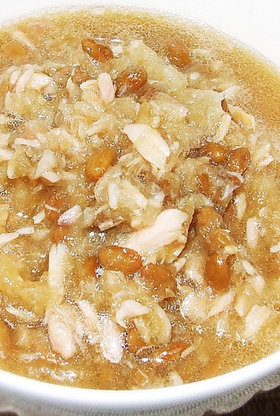 ツナ缶と大根おろし納豆（まぐろ油漬け）の写真