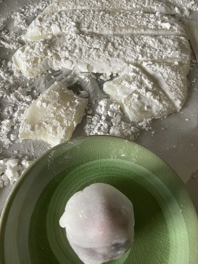 切り餅一割の砂糖と半分の水で大福の皮の写真
