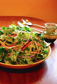簡単デリ風　香味野菜サラダ