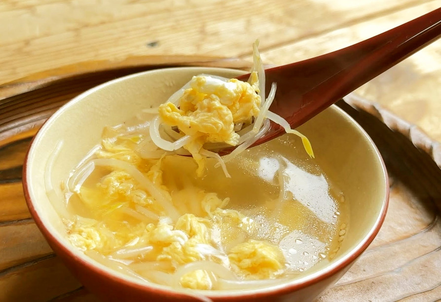 もやしとたまごの中華風スープの画像