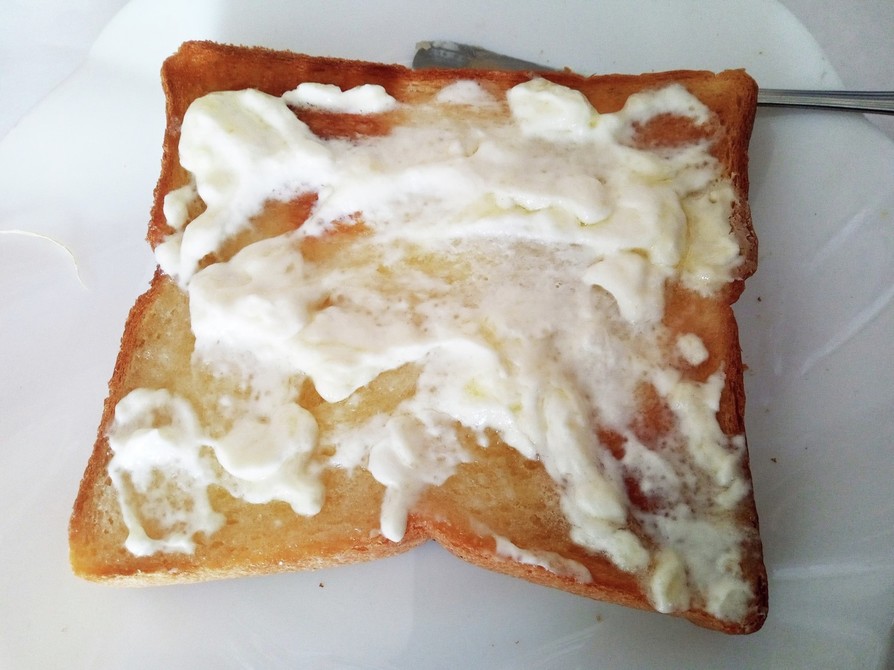 食パンアレンジ☆クリームチーズ&ハチミツの画像