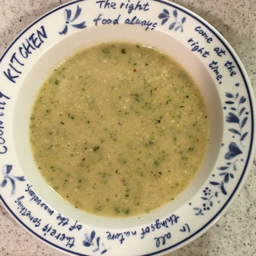 ズッキーニのスープの画像