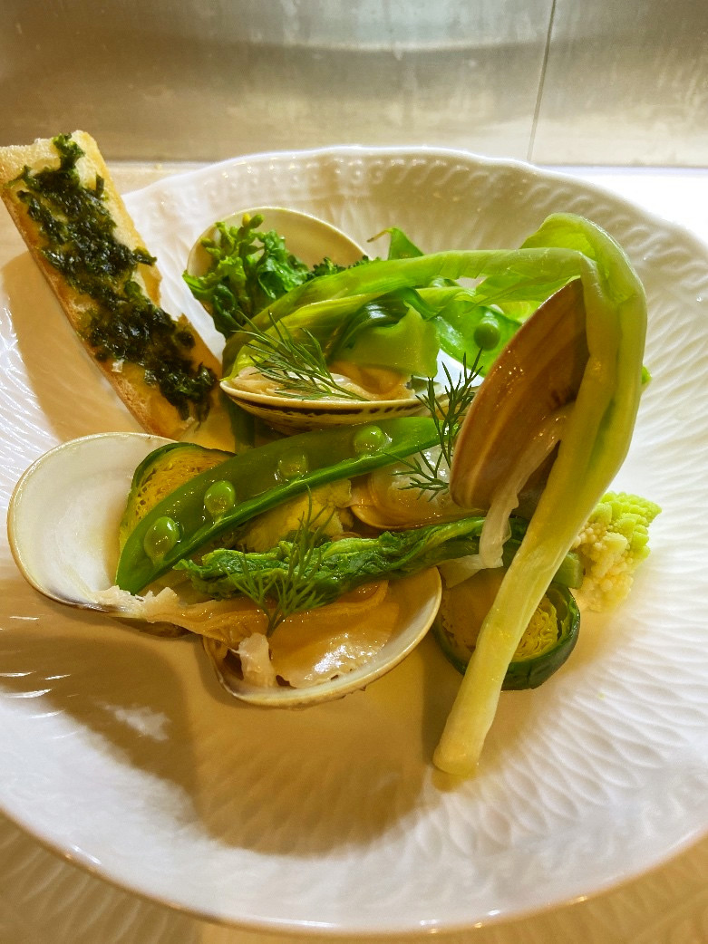浜名湖産ハマグリと春野菜のナージュの画像