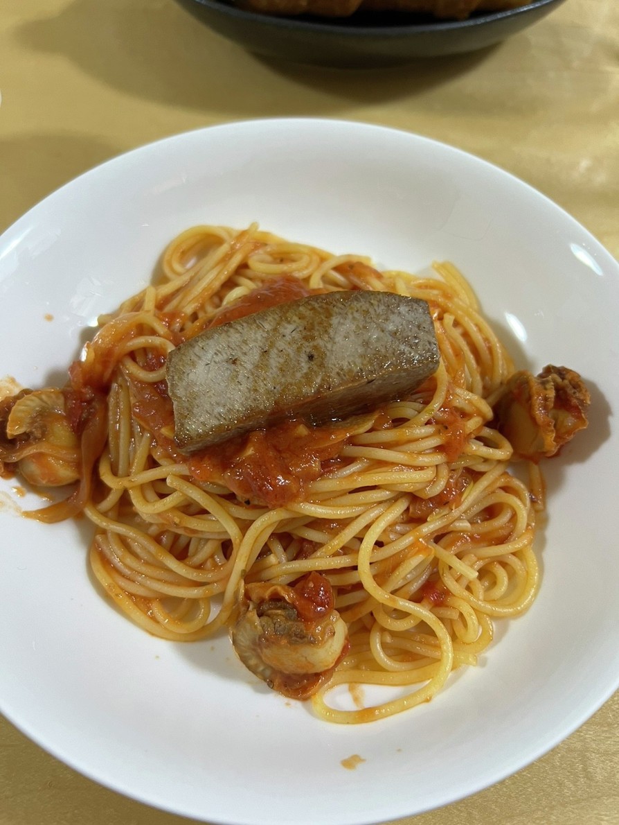 生本鮪赤身で作るツナトマトスパゲッティの画像