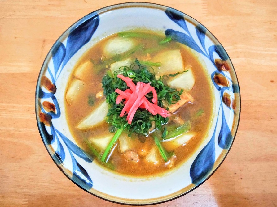 豚バラ肉と蕪のカレースープの画像