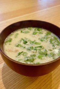 豚肉春菊の豆乳スープ