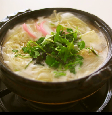 七草鍋焼き温麺の写真