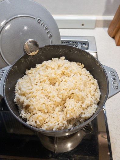 STAUB 玄米の炊き方 の写真