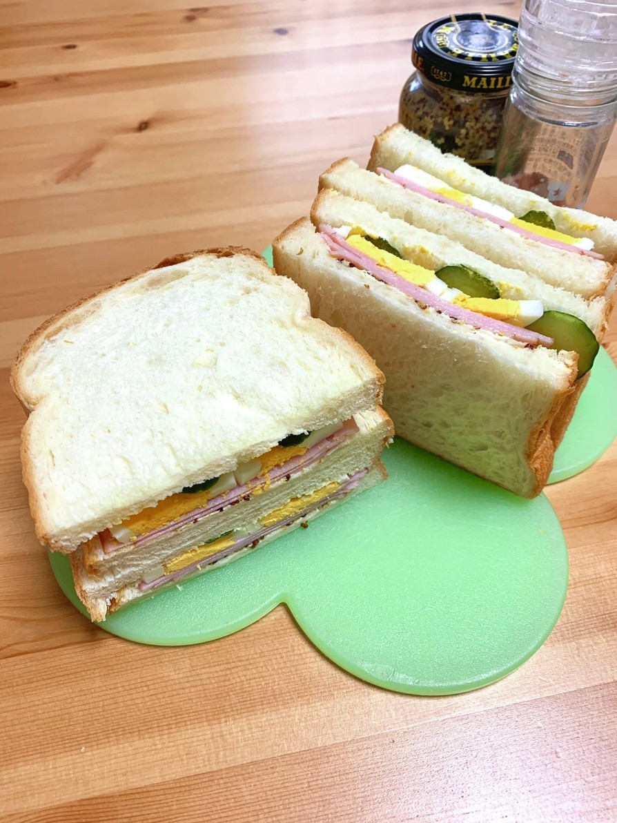 すみれちゃんのサンドイッチの画像