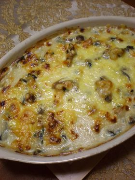手軽に作る牡蠣とほうれん草のグラタン