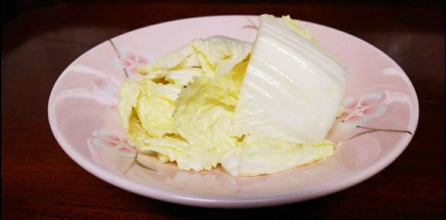 シンプルな白菜の酢の物の画像