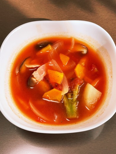 妊婦さんの味方！つわり対策野菜スープの写真