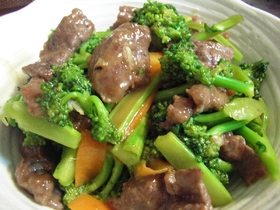 激旨!牛肉とブロッコリーの炒め物