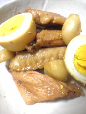 手羽中とにんにくのガッツリ煮込み