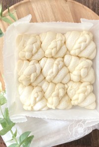 極柔らかなリッチミルク三つ編みちぎりパン