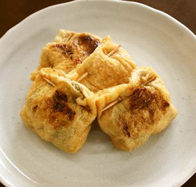 中は餃子おあげ