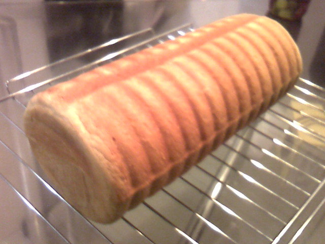 トヨ型　大　で　ヨーグルトラウンド食パンの画像