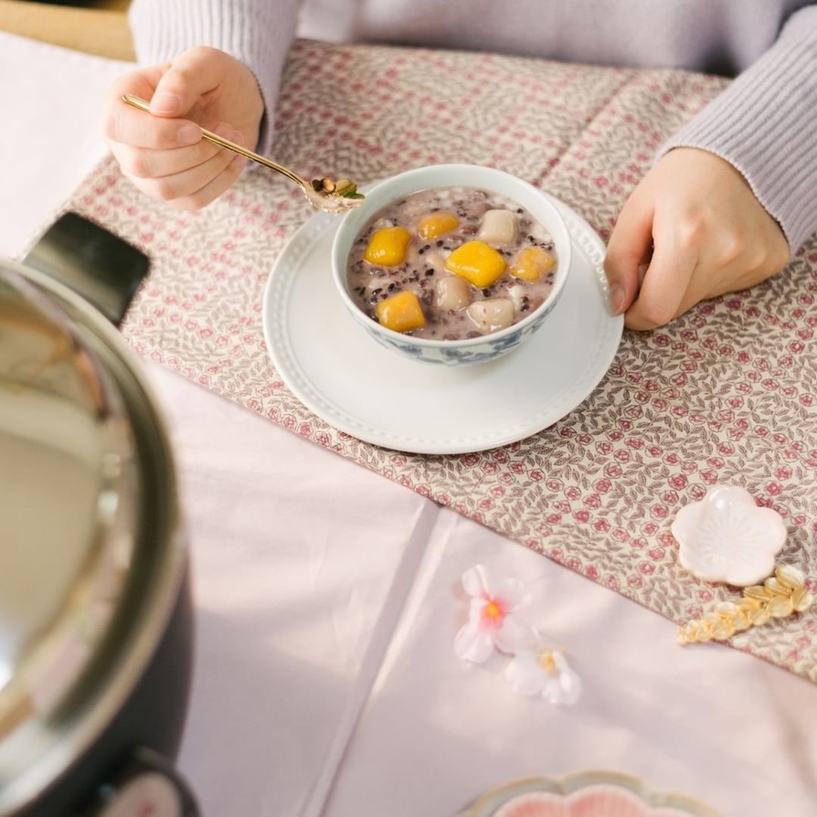紫米紅豆牛奶粥（黒米と小豆のミルクお粥）の画像