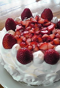 デコレーション　苺のショートケーキ