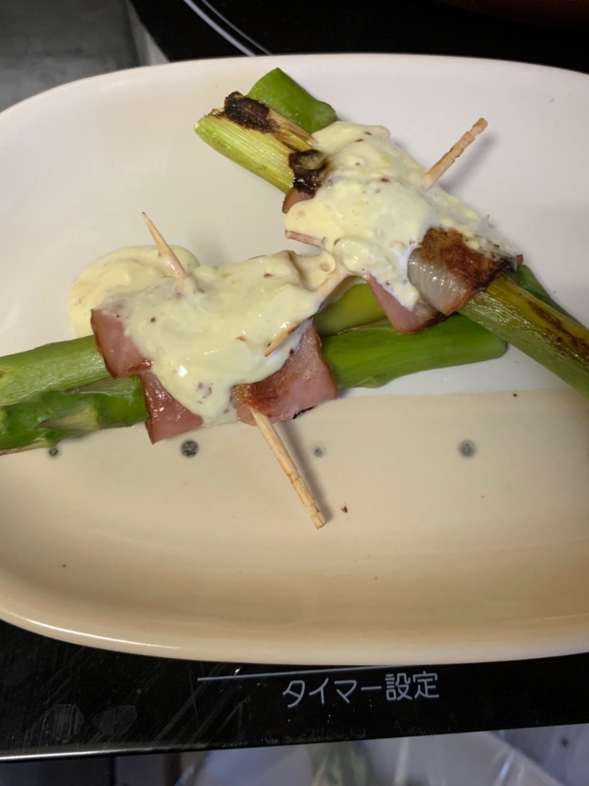 ケトエアフライヤーのアスパラガスのベーコン巻きレシピ