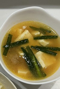 豆腐とひき肉の旨辛味噌スープ