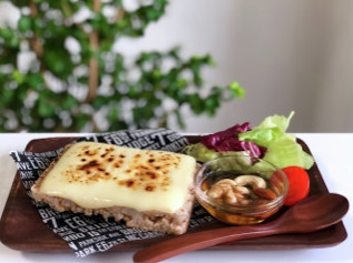 ハニーチーズ玄米トーストの画像