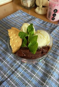 簡単ココアゼリーアイスクリームパフェ