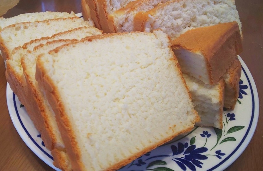 グルフリ無オイル大きな米粉パン(豆乳入りの画像