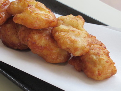 【 鶏むね肉の塩麹天ぷら 】の写真