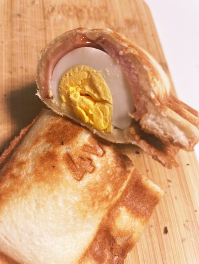 今朝の4w1hサンド「焼き豚×ゆで卵」の写真