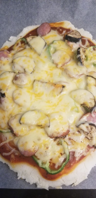 グルテンフリー米粉ピザの写真