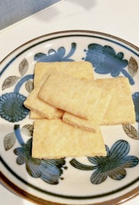 米粉のチーズクラッカー