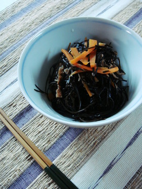 ひじきのようでまったく別物★あらめの煮物
