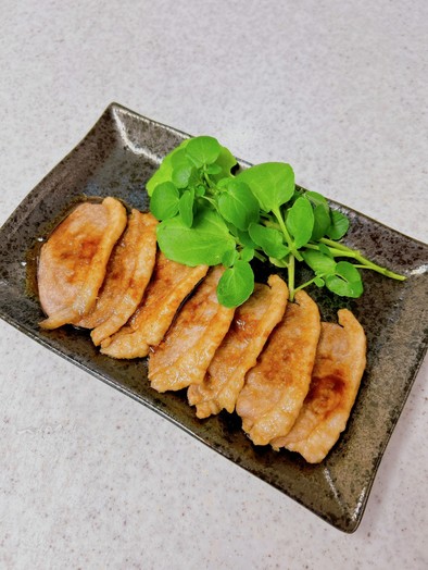 鴨肉スライスのバルサミコ醤油焼きの写真