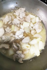 鶏モモと長ネギのポン酢煮