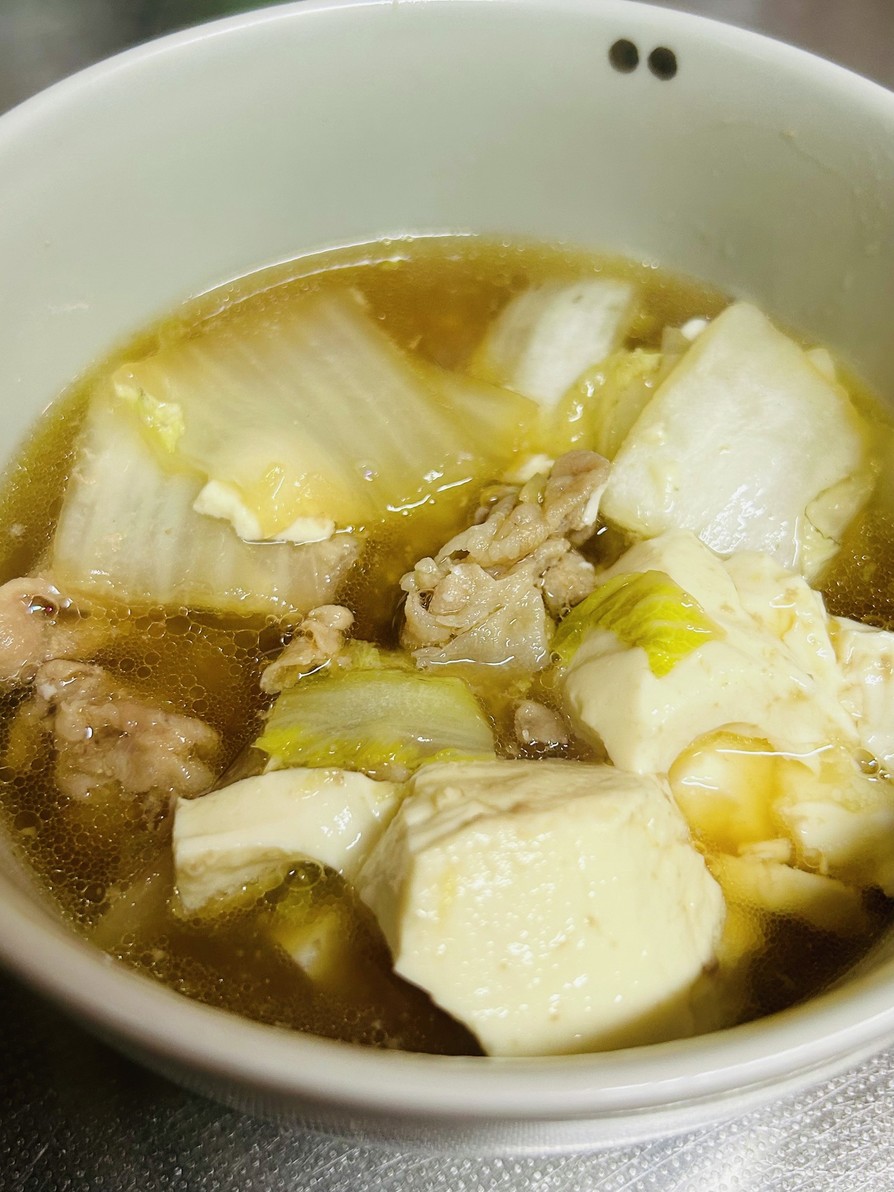 豚肉と白菜豆腐スープの画像