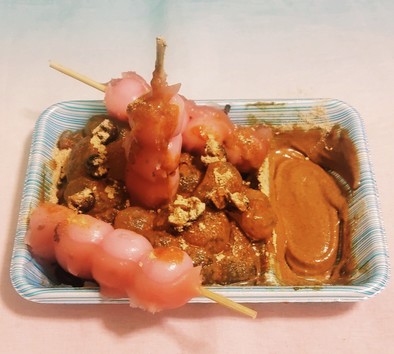 “桜餡団子牛乳粘り粘々きな粉わらび餅”の写真