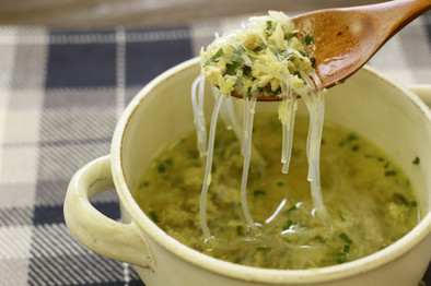 餃子の具でリメイクスープの写真