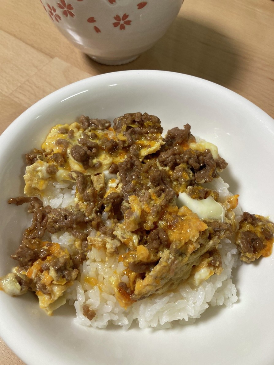 他人丼、すき焼きマイルドのタレでの画像