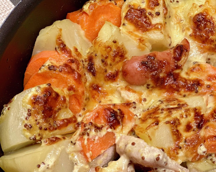 鶏胸肉と根菜のチーズマスタードグリルの画像