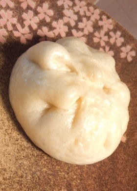 小籠包みたいな★ふかふかジューシー肉まん