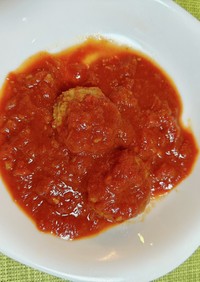 豚ミンチのハンバーグ　トマトソース