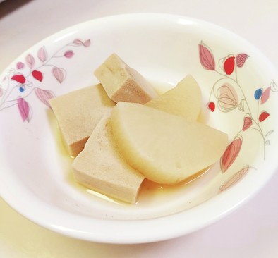 おふくろの味☆大根と高野豆腐の煮物の写真