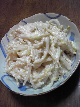 もやしときゃべつの豆腐衣和え