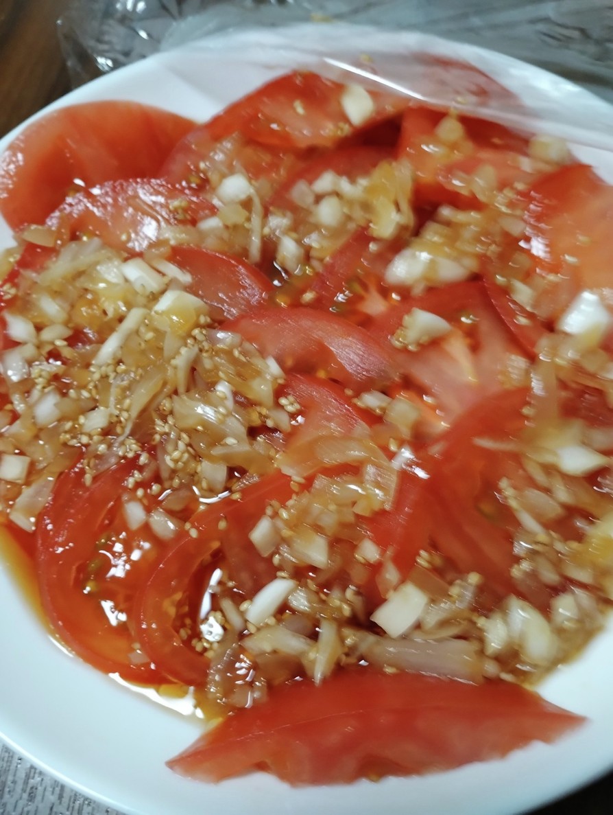 新玉ねぎとトマトのマリネ風サラダの画像