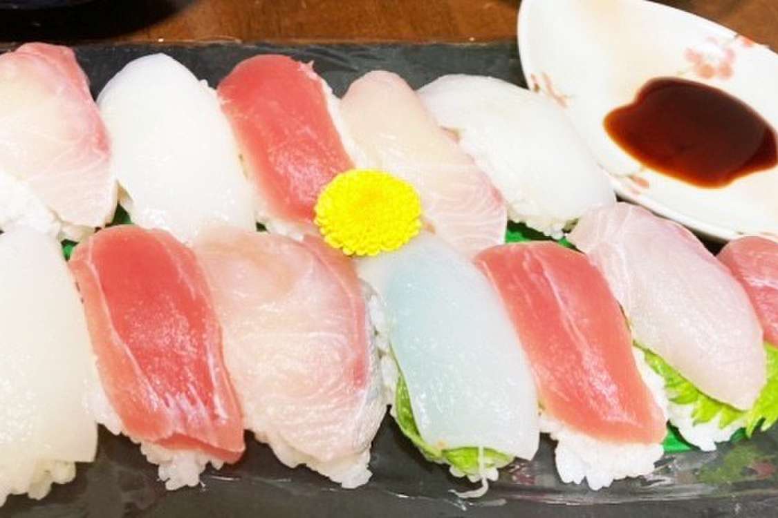 スーパーのお刺身で握り寿司